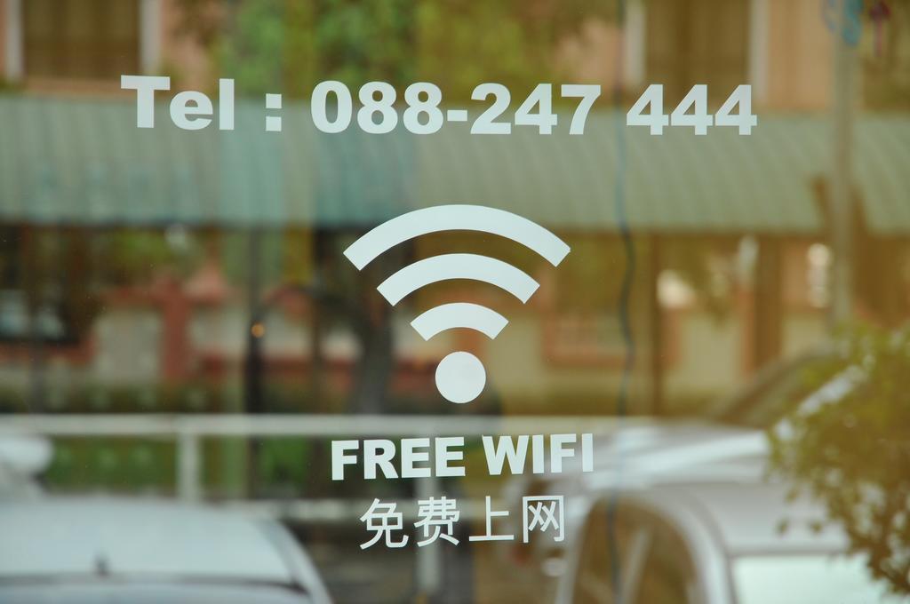 亞庇 阿皮阿皮旅馆酒店 外观 照片
